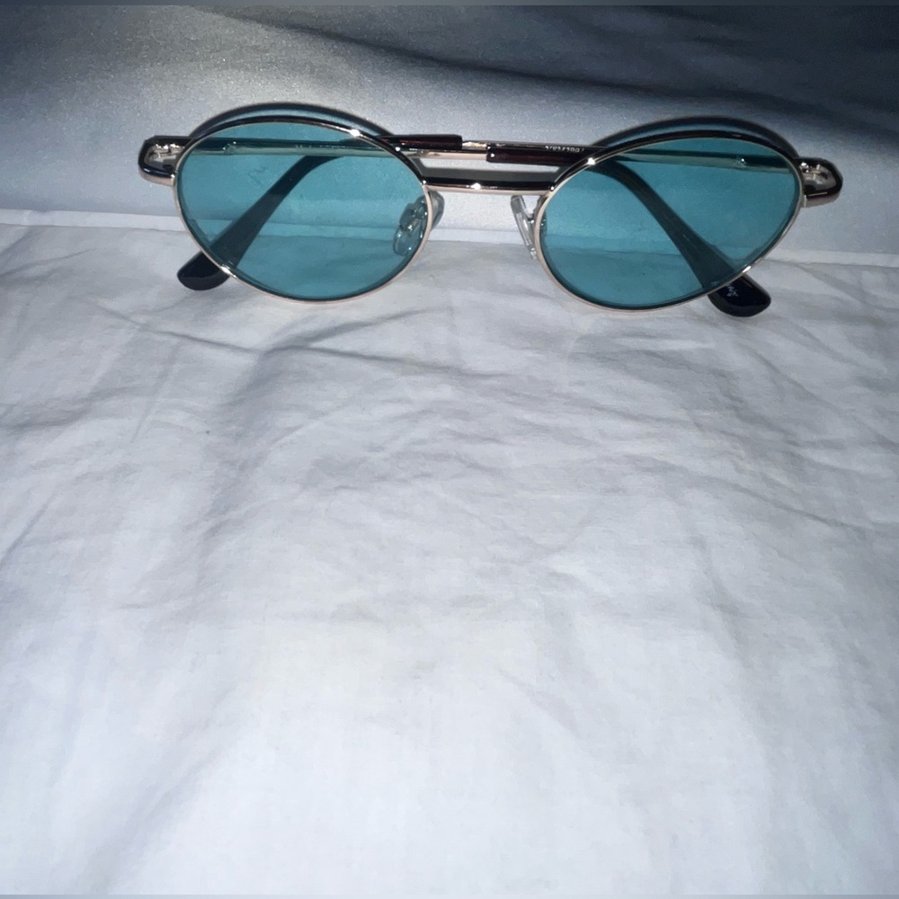 Retro round shaped blue gold shades